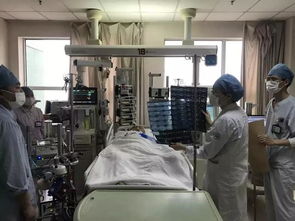 男子以为感冒硬撑3天后被送进ICU
