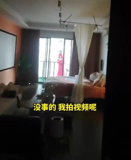 25层高楼惊现飞贼 警方：拘留