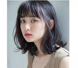 女孩喜欢的发型设计图片