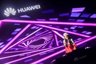 华为室内虚拟骑行功能体验，华为室内虚拟骑行功能，畅享骑行新体验