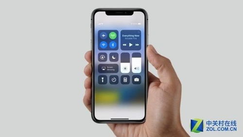 iPhone与电脑充电，便捷生活的双重保障，iPhone与电脑充电，双重保障，便捷生活新体验