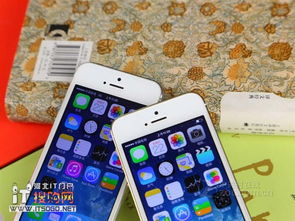 香港的iPhone5s价格因市场供求和品牌等因素而异，因此无法给出确切的价格。不过可以提供一些大致的市场行情和一些购买建议，香港iPhone5s价格波动大，市场行情与购买建议