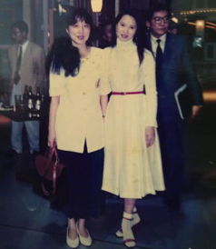 93年女子嫁65年丈夫：崇拜老公