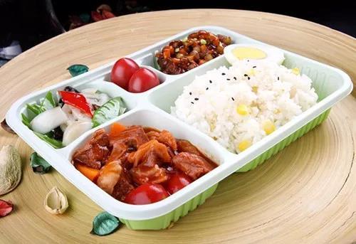 外卖盒盛60℃以上食物会释放有毒物质